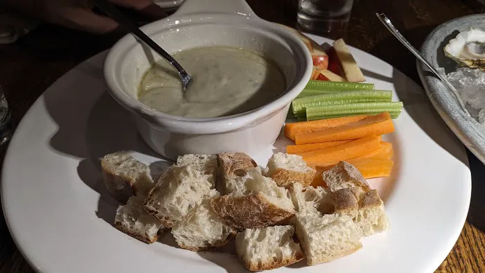 LB Bistro 2