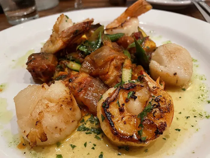 LB Bistro 6