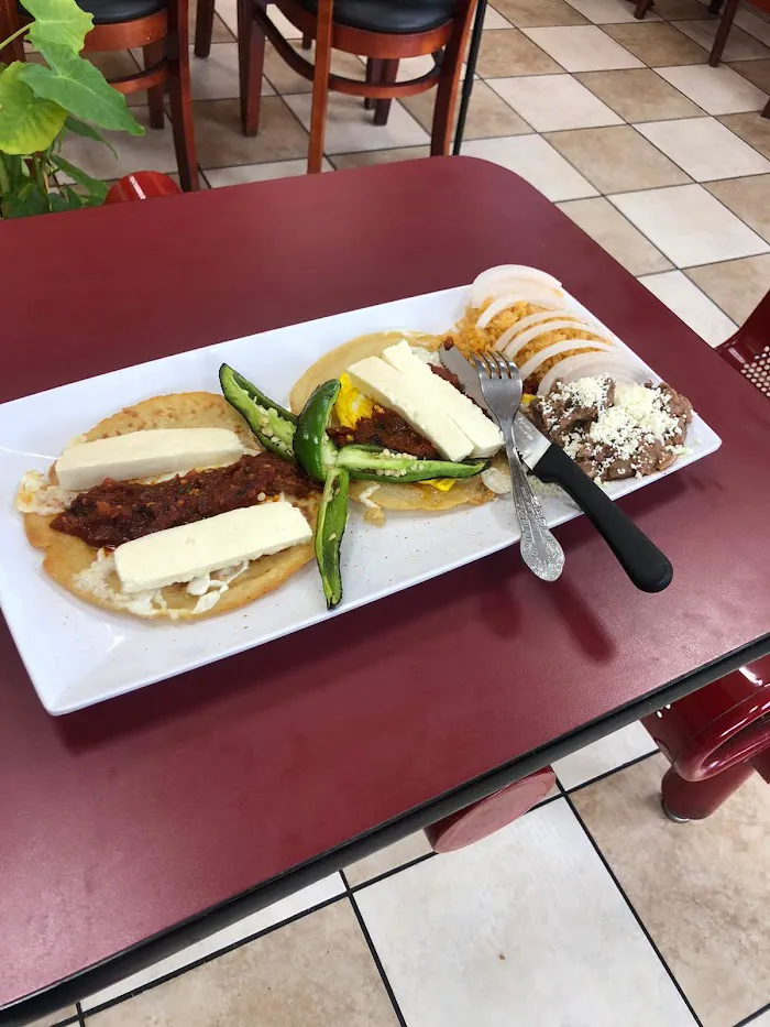 Mi Pueblo Querido Bakery and Restaurant 9