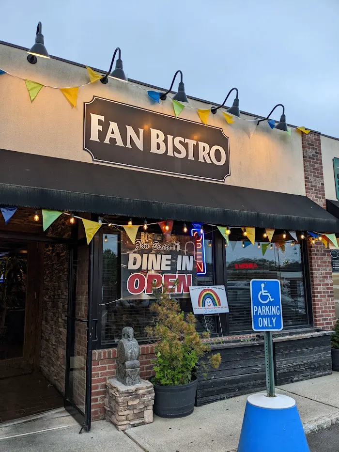 Fan Bistro 7