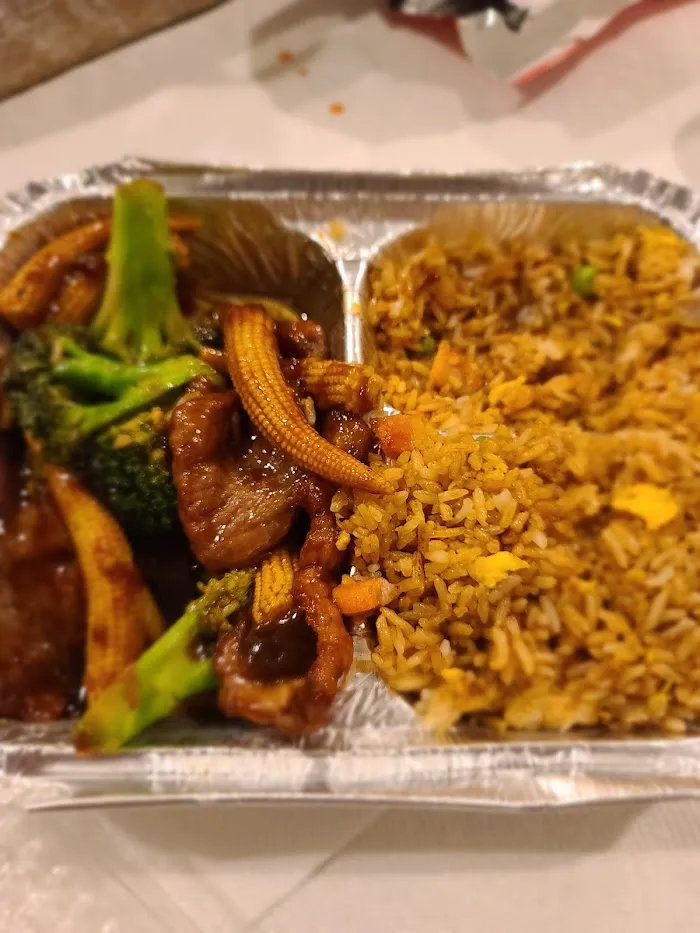 Yummy Taste Chinese Restaurant 6