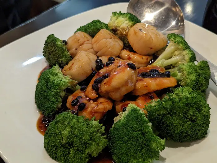 Aoyama Chinese & Japanese Cuisine 2
