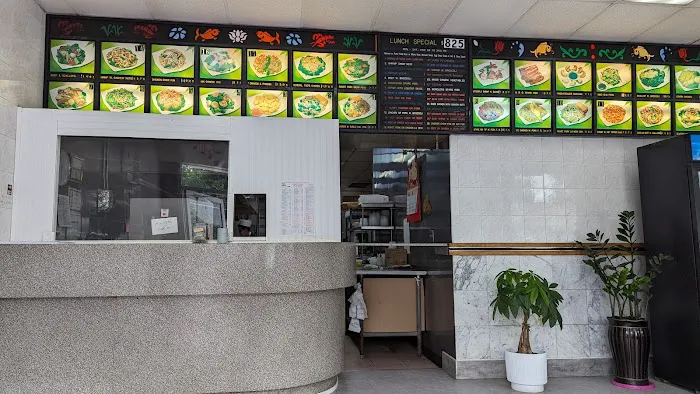 Szechuan Kitchen 6