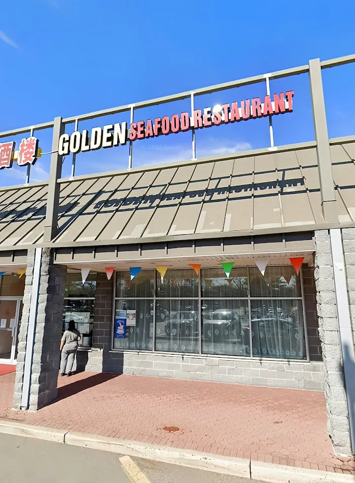 Golden Seafood Restaurant 8