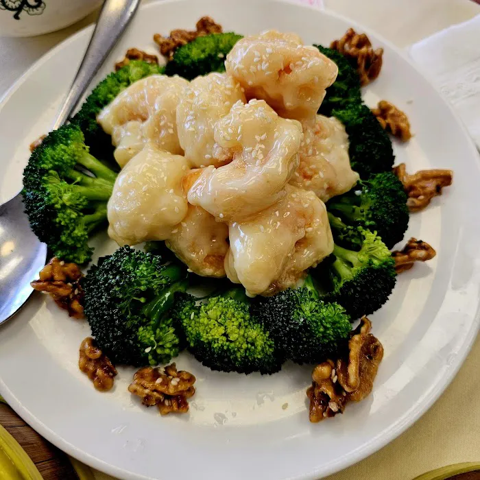 Golden Seafood Restaurant 9