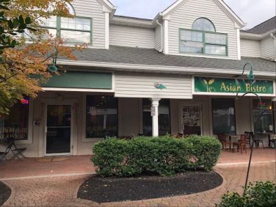 Ye's Asian Bistro 0