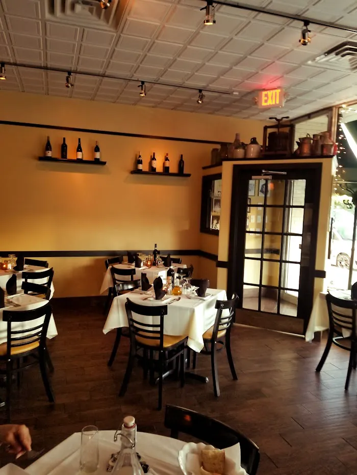 Mike's Ristorante 5