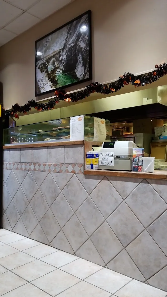 Little Nick's Pizza & Pasta 3