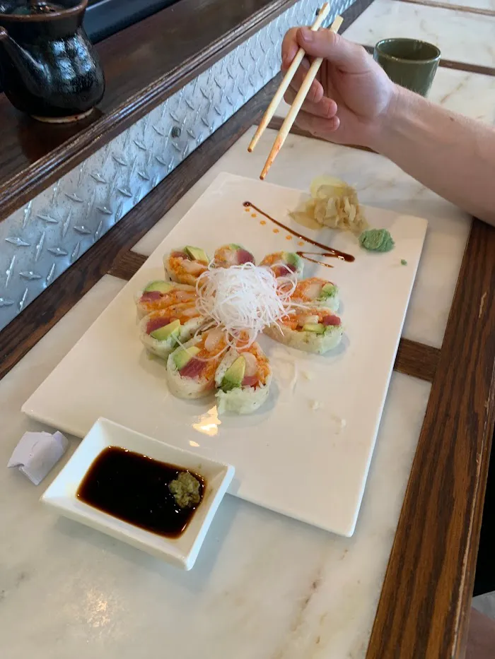 YAMAFUJI SUSHI 4