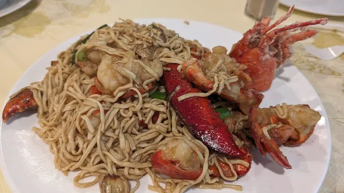 Green Lake Seafood & Dim Sum 10