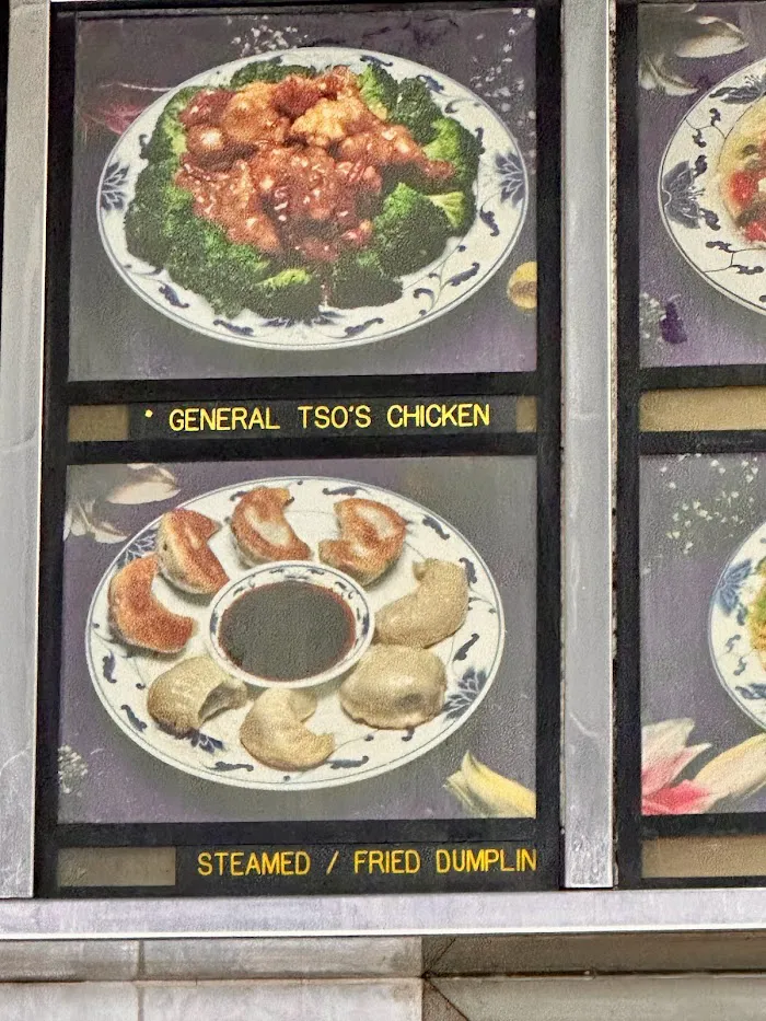 Hunan Kitchen 6