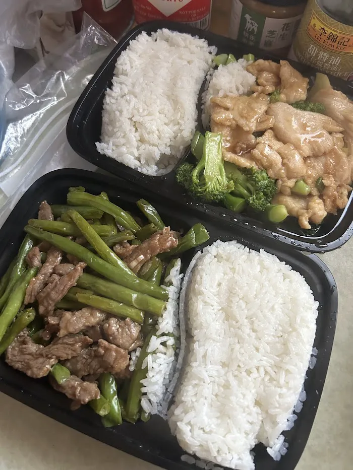 Jade Garden Chinese Restaurant 8