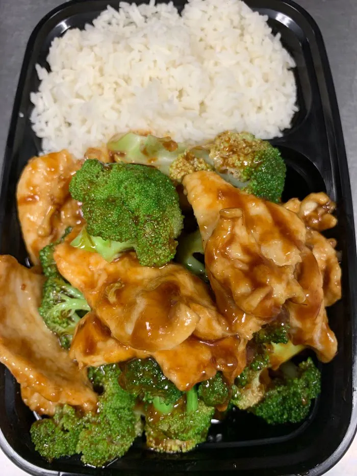 Wok & Roll 9