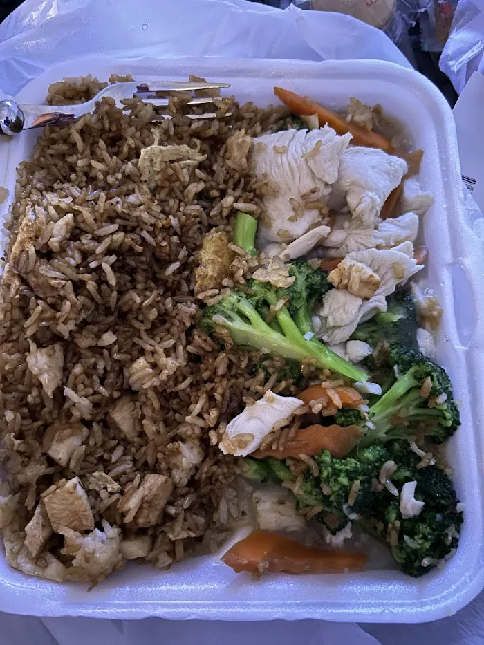 China Garden Restaurant. 4