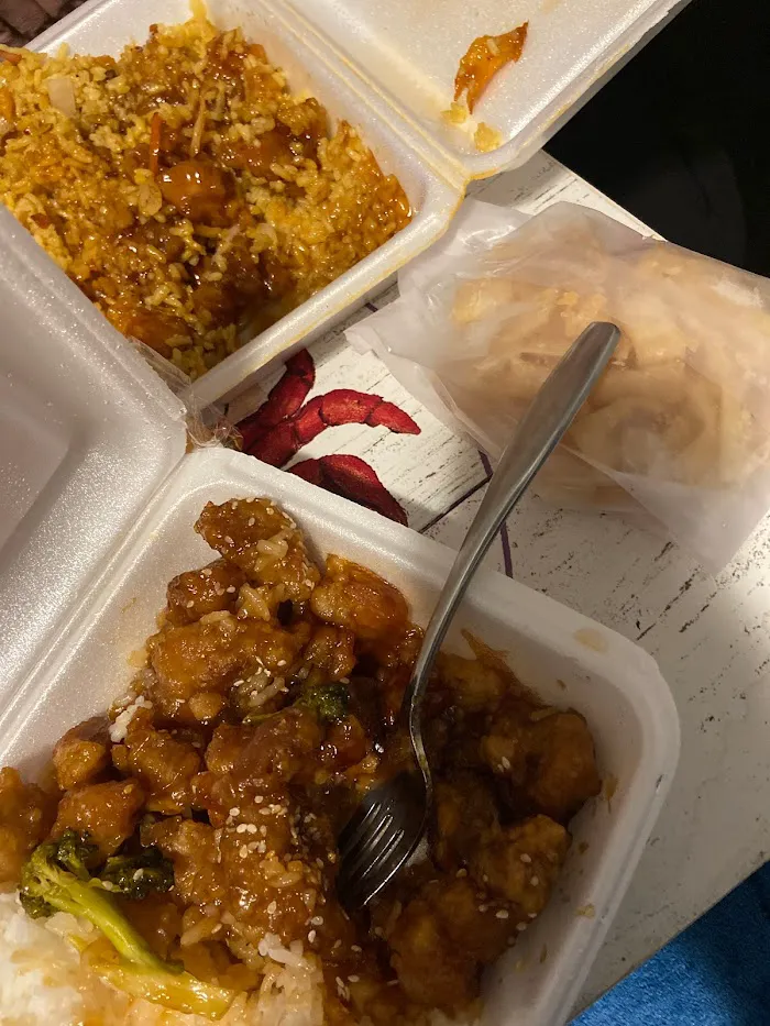 King's Wok Chinese Restaurant 3