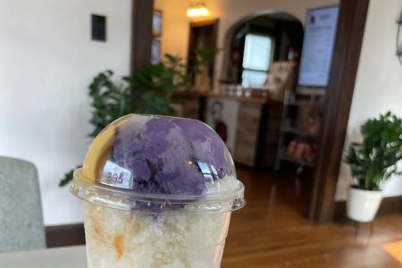Zul Cafe and Grill