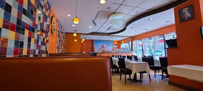Taj Fairfield 2