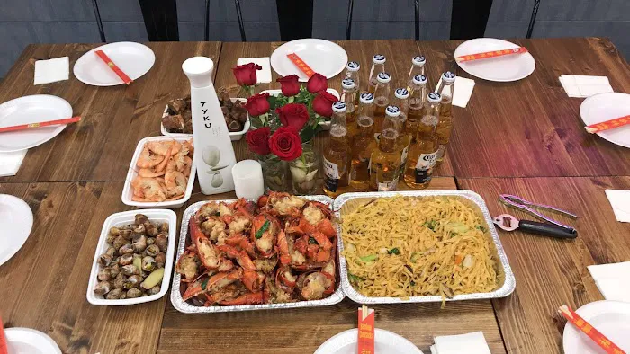 Feng Yi Chinese Restaurant 7