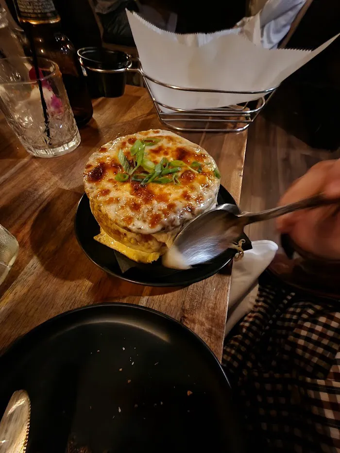 Fusion Tavern 8