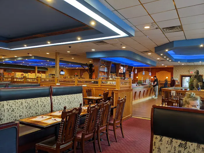 Royal Buffet Sushi and Grill 5