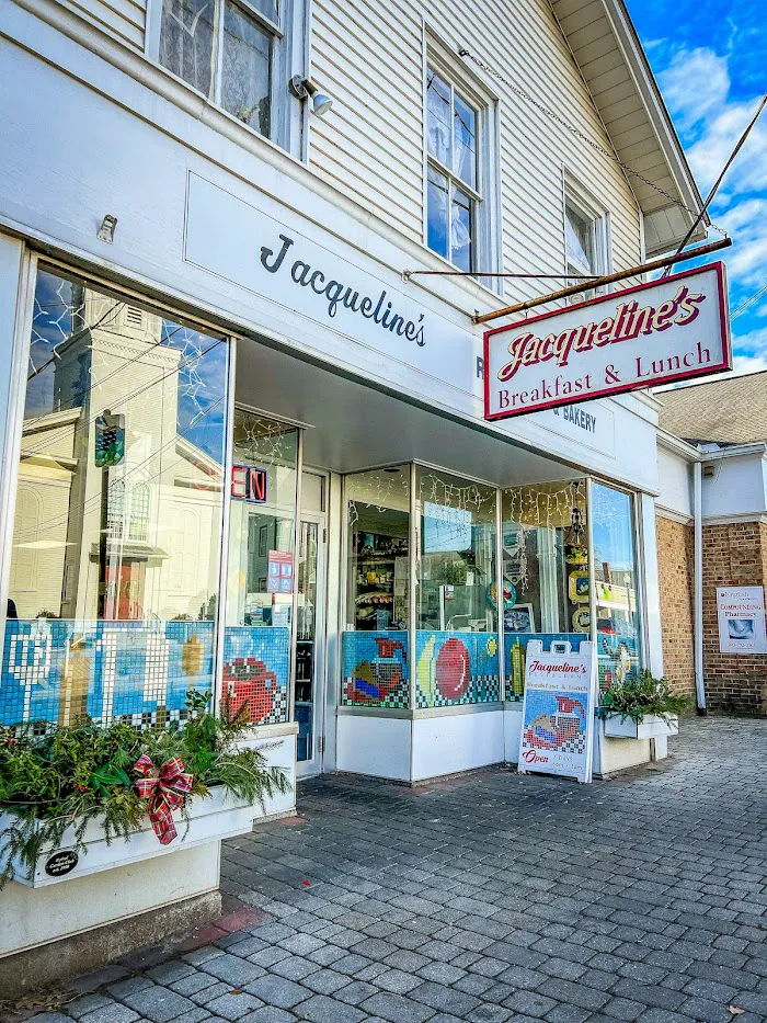 Jacqueline's 10