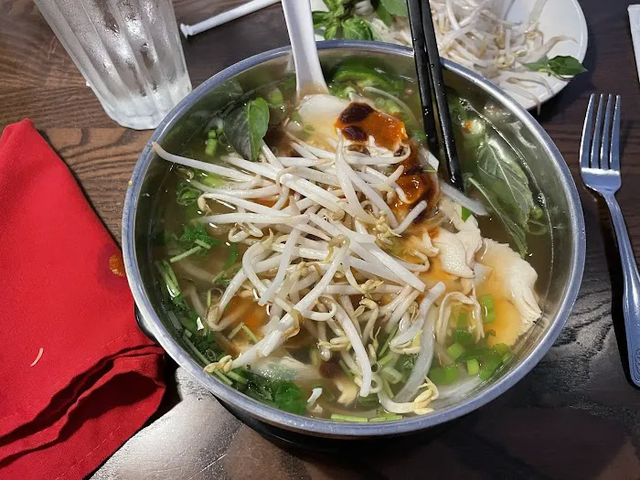 Miss Saigon Pho 8