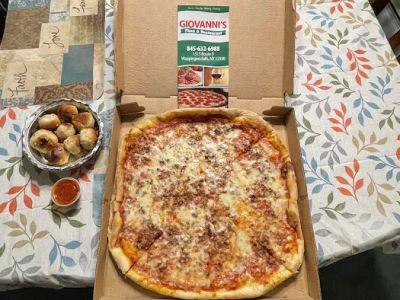 Giovanni's Pizza & Restaurant 0