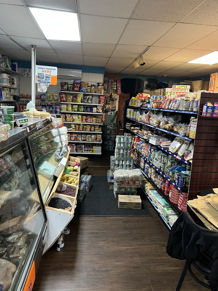 Betzys mini Market 9