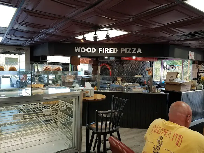 Cousins Woodfire Pizza Cafe 9