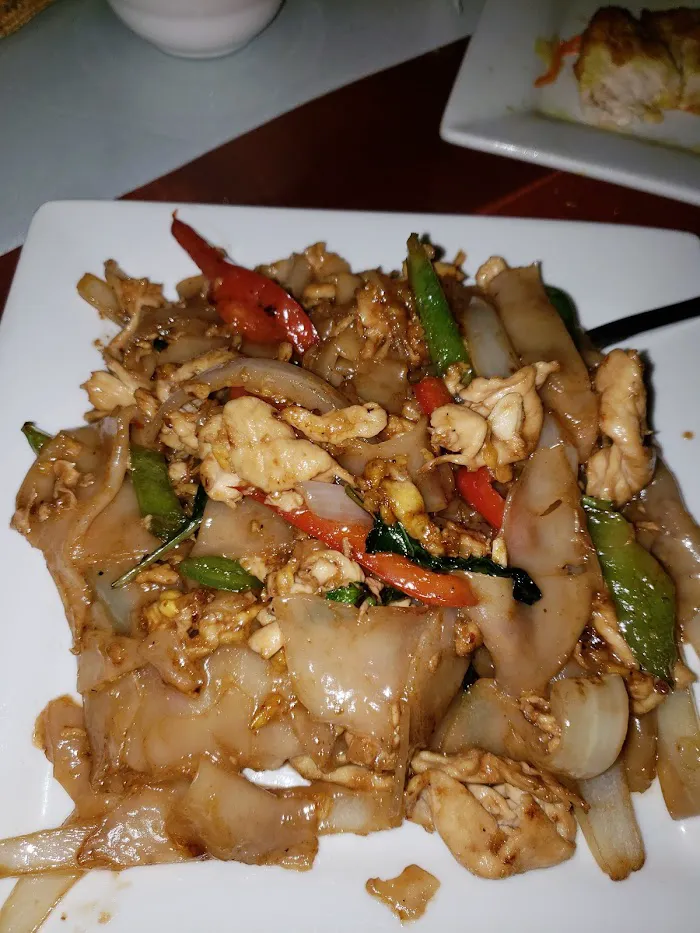 Thai Charm Restaurant 3