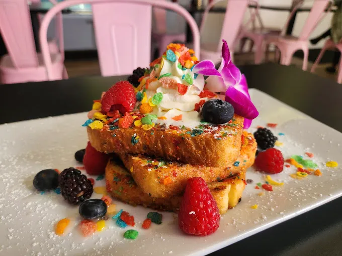 Queens Delight Cafe 9