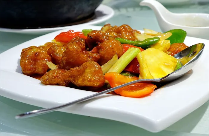 Yummy Yummy Chinese Restaurant 3