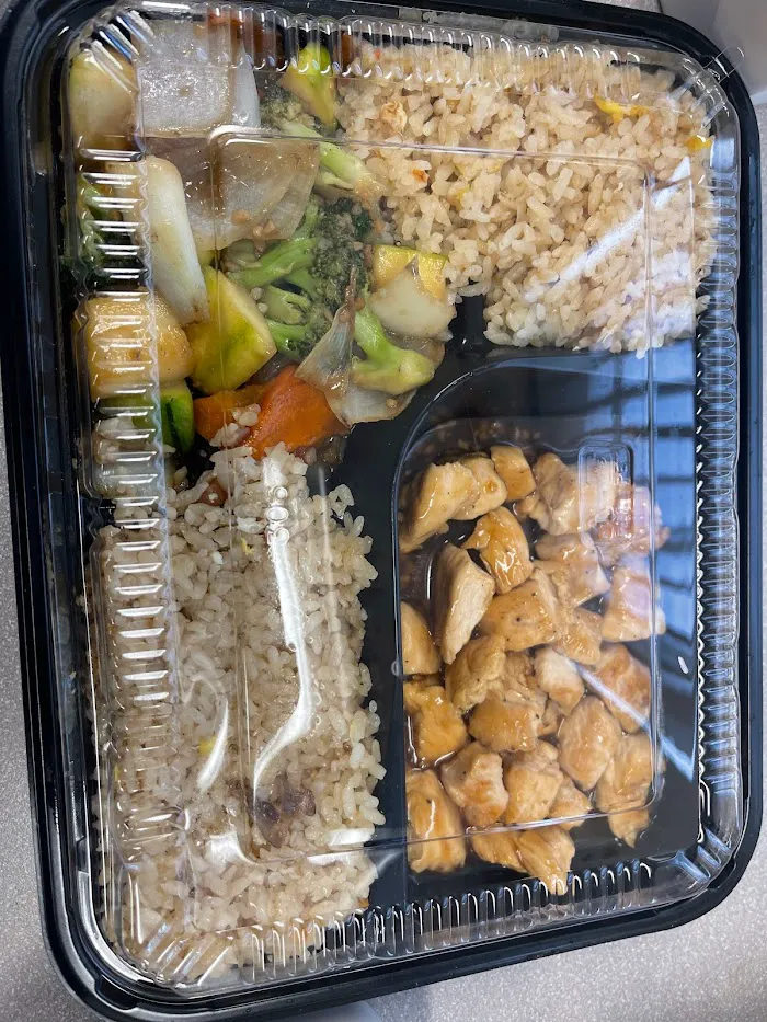 Ichiro Sushi & Hibachi Restaurant (Trumbull) 1