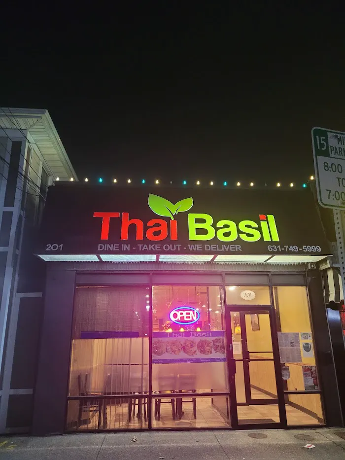 Thai Basil Lindenhurst 5