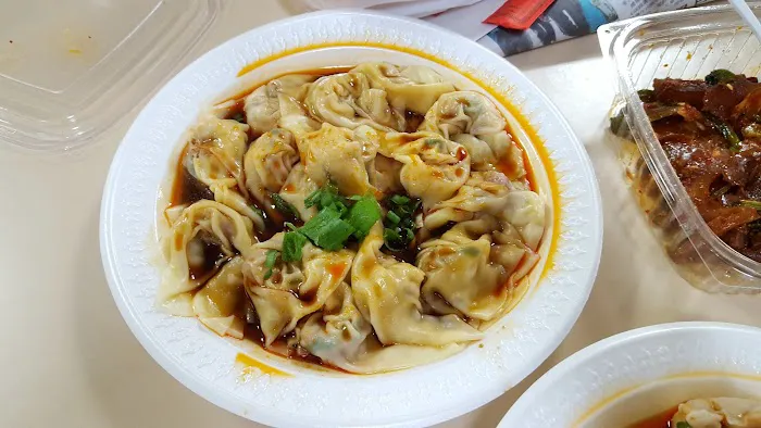 Yu-Ton Dumplings House 8
