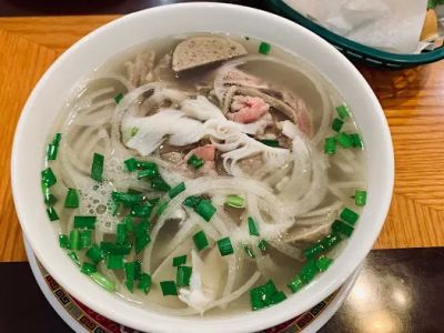 Dung Gia Restaurant 0