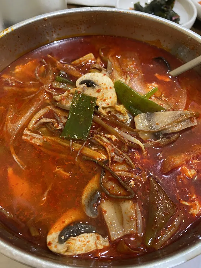 Manna Korean Restaurant 만나한식당 8