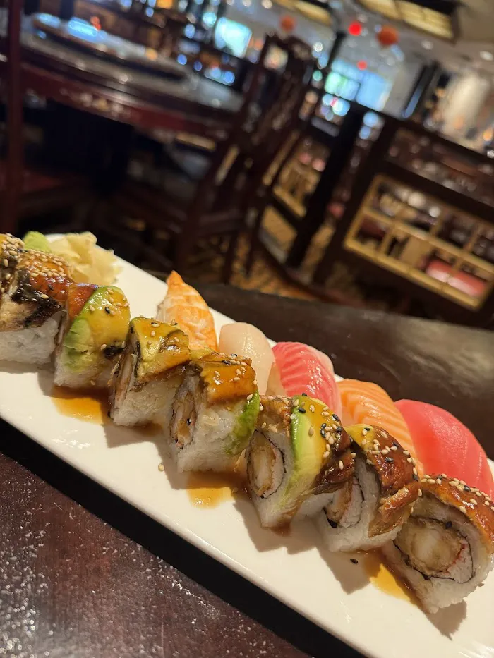 Sun Shui Asian Kitchen & Sushi 7