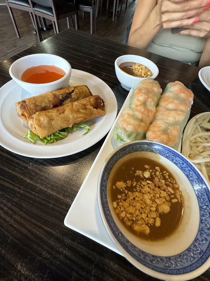 Viet Taste 6