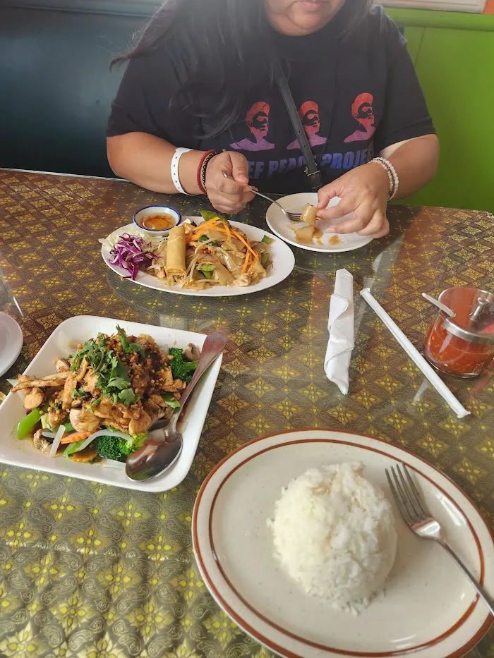 Chai Yo Thai Cuisine 9