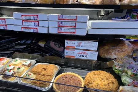 Ginos Grab 'n' Go (Deli, Pizza & Cigars Shop)