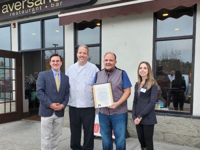 Aversano's Restaurant - Catering - Pizzeria 0