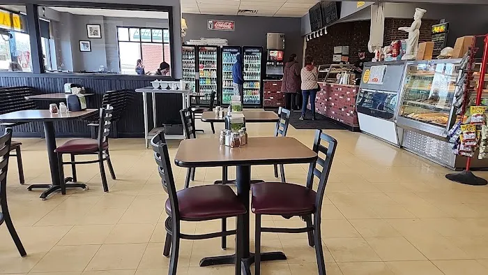 Gaetano Pizza & Cafe 7