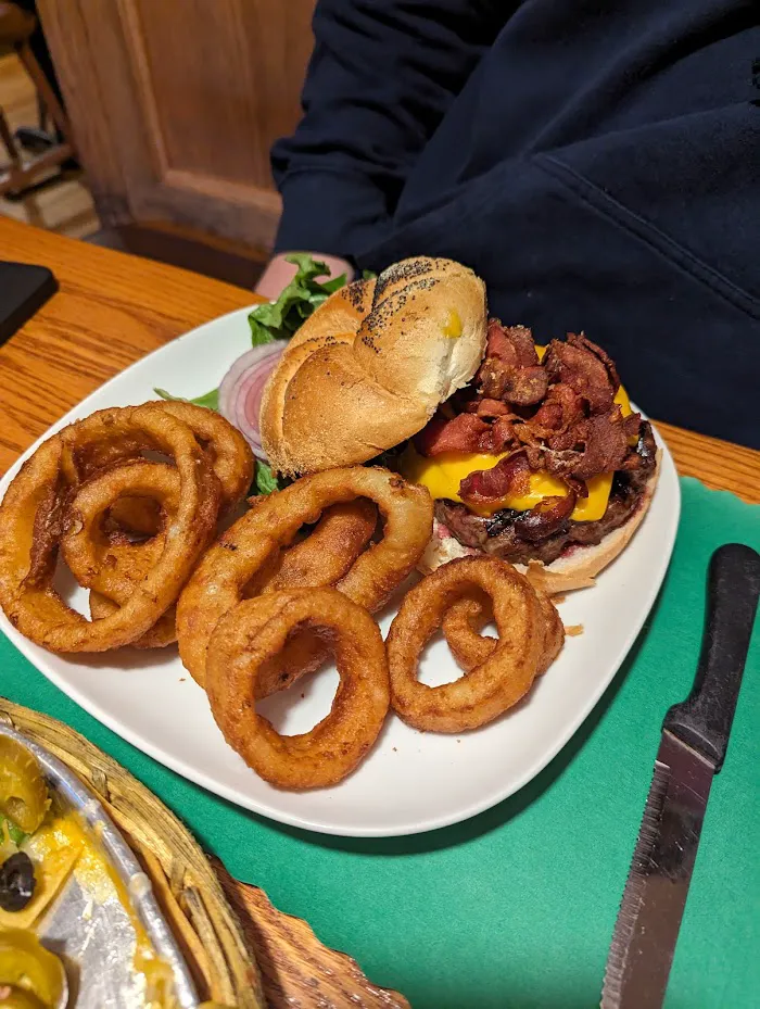 Kelly's Corner 9