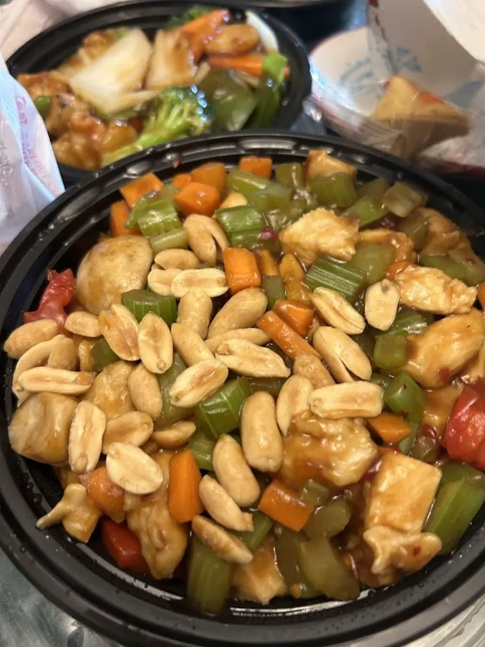 Moon Star Chinese Kitchen 9