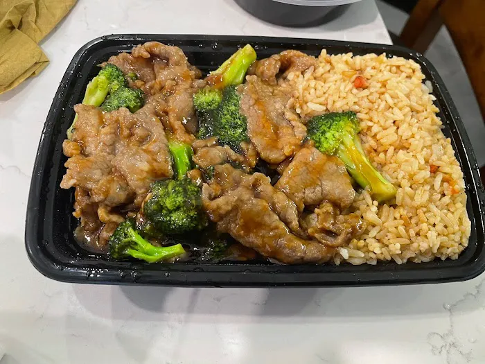 Moon Star Chinese Kitchen 8