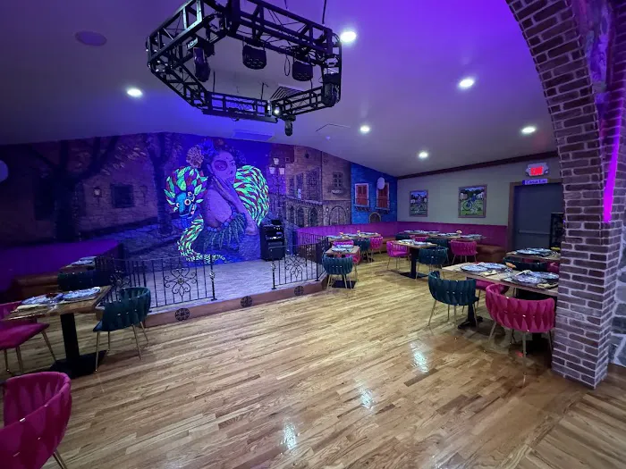 Casa Lu Mexican Restaurant 3