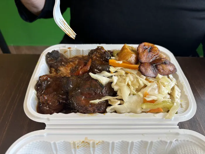 Maroon Girl Jamaican Cuisine 6