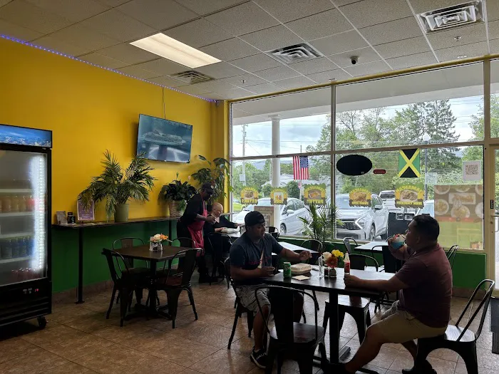 Maroon Girl Jamaican Cuisine 4