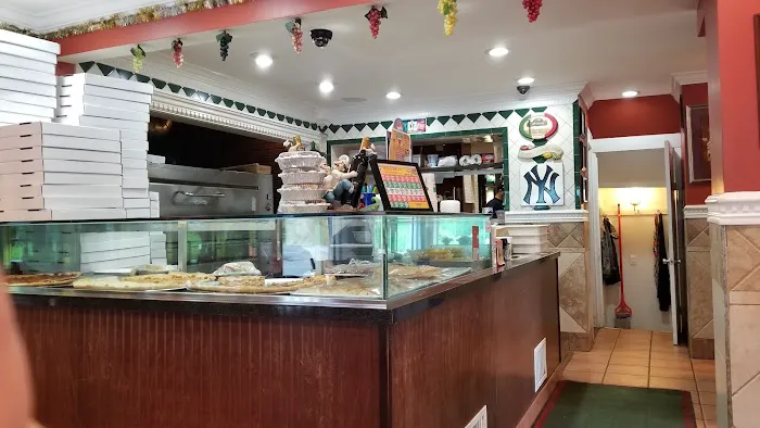 Frank's Pizza 2
